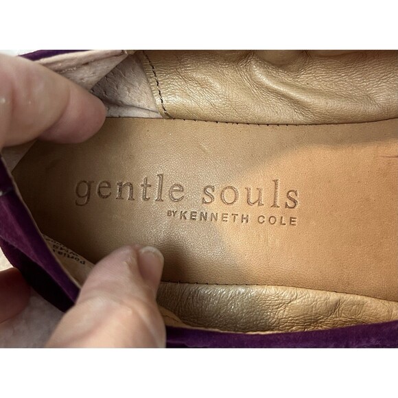 Gentle Souls by Kenneth Cole Ballet Flat Portia Pom Pom Sz 7.5 M Eggplant Suede - Picture 3 of 8